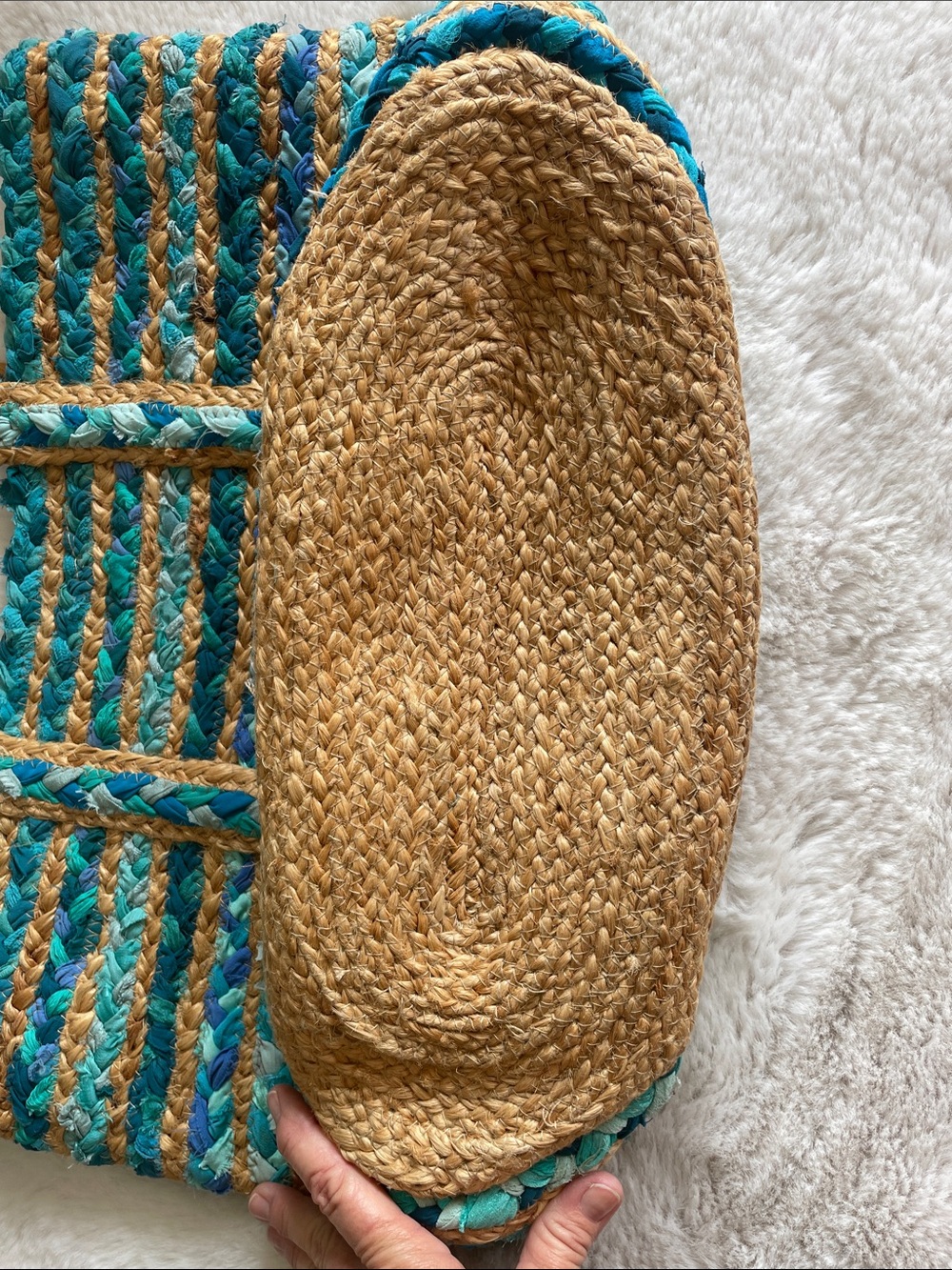 Woven Teal and Natural Straw Tote Bag - Unbranded - Picture 4 of 11